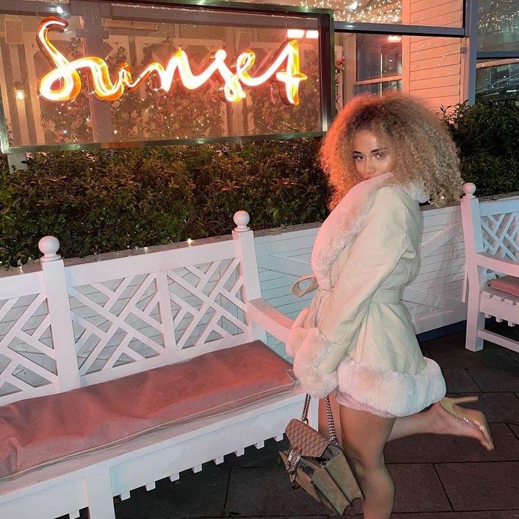 LIA CREAM FAUX FUR TRIM BELTED SHORT COAT